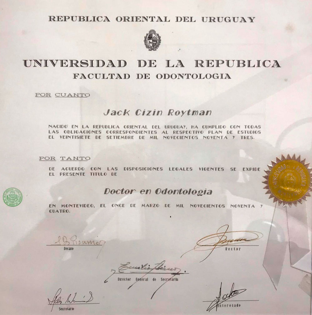 Titulo-Doctor-en-Odontologia